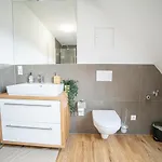 Fullhouse - - L8 - Balcony - Smarttv - Nespresso * Zwickau