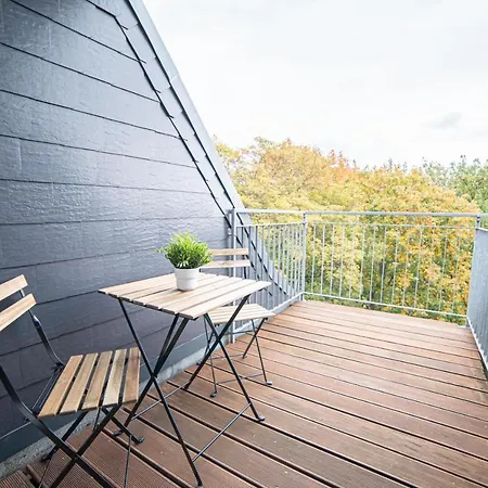 Apartment Fullhouse - - L8 - Balcony - Smarttv - Nespresso