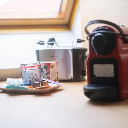 Fullhouse - - L8 - Balcony - Smarttv - Nespresso Appartement *