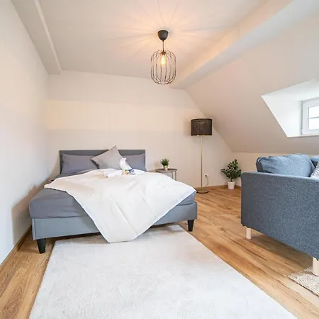 Apartment Fullhouse - - L8 - Balcony - Smarttv - Nespresso *