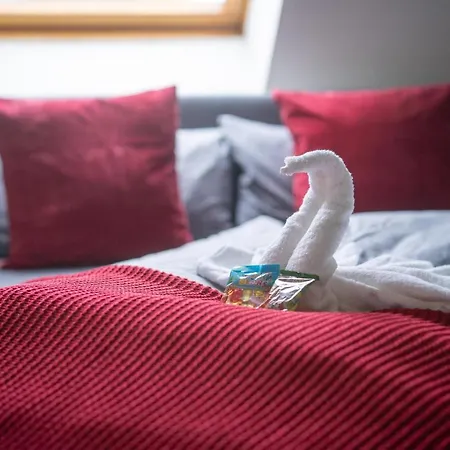 Fullhouse - - L8 - Balcony - Smarttv - Nespresso Appartement