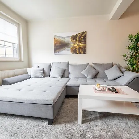 Fullhouse - - L8 - Balcony - Smarttv - Nespresso Apartment Zwickau