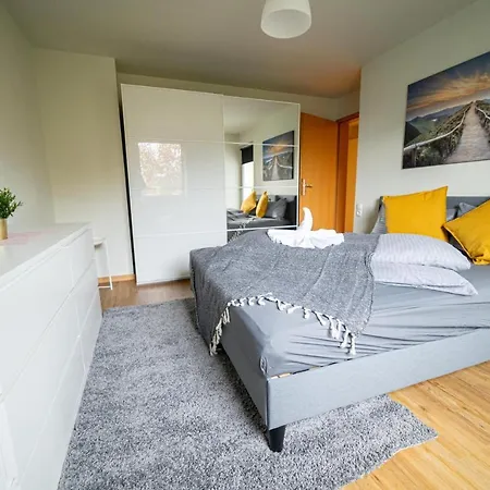 Apartment Fullhouse - - L8 - Balcony - Smarttv - Nespresso
