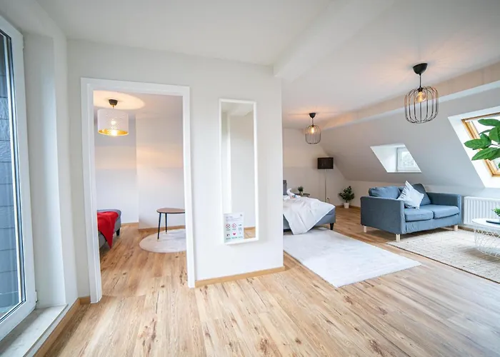 شقة Fullhouse - - L8 - Balcony - Smarttv - Nespresso *