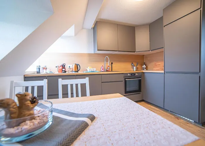 شقة Fullhouse - - L8 - Balcony - Smarttv - Nespresso *