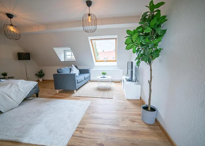 Fullhouse - - L8 - Balcony - Smarttv - Nespresso شقة