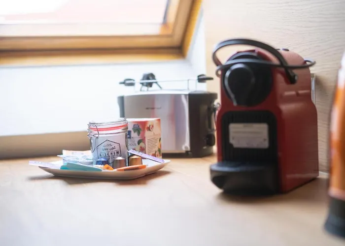 Fullhouse - - L8 - Balcony - Smarttv - Nespresso شقة *