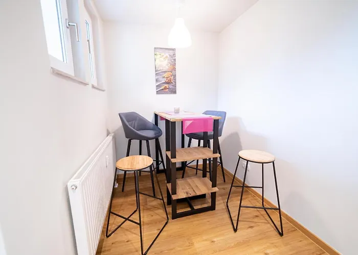 Fullhouse - - L8 - Balcony - Smarttv - Nespresso شقة اتسوكو